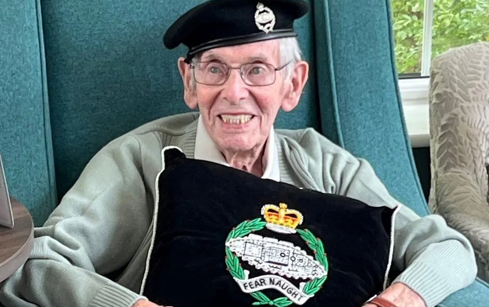 Len Brereton, a 100-year-old Second World War veteran who helped liberate Belgium from Nazi occupation has died just days before Remembrance Sunday. 🇬🇧💔