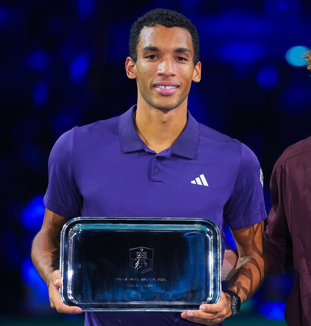 KING 👑 FÉLIX AUGER-ALIASSIME 🇨🇦 tweet media