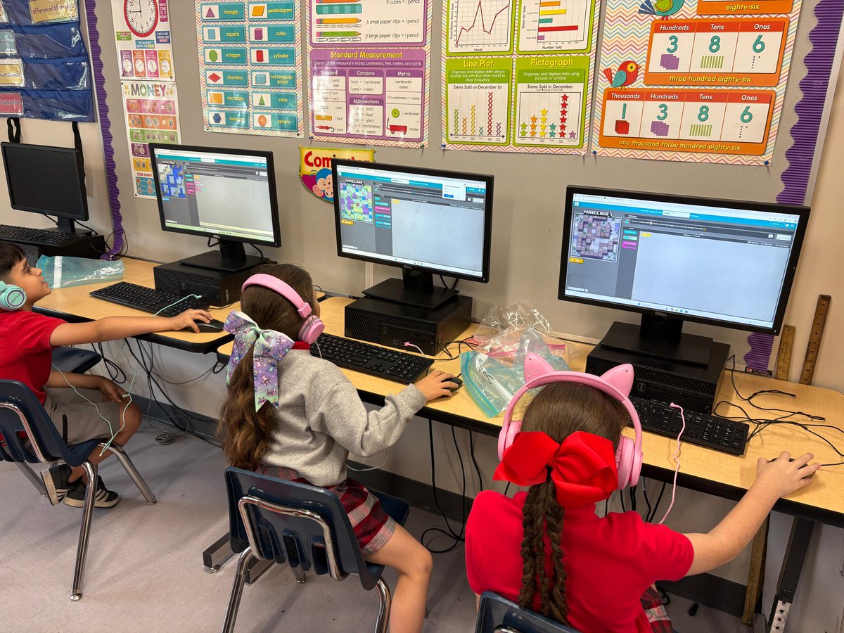 BenSheppardES's tweet image. 🚀 Future in the Making!
Our brilliant 2nd graders are coding animations, games, and apps through Code.org building creativity, logic, and tech skills that power tomorrow’s breakthroughs. Fridays are for innovation! 💻🔬 #2ndGradeCoders #STEMStars #CodeTheFuture