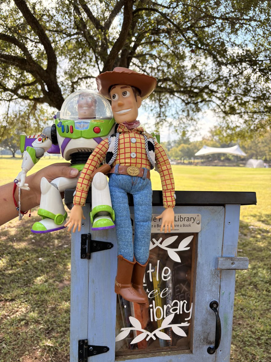msgnz's tweet image. Buzz and Woody joined me today to donate books to both of my #ABCbyJESS libraries! 🥰 #ReadMoreBooks #toinfinityandbeyond🚀💫
