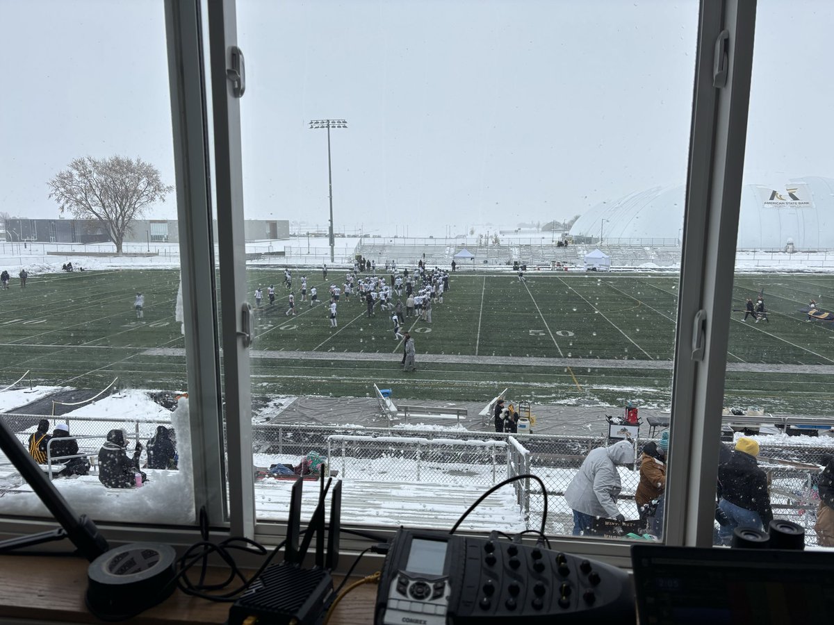 ParkerCyza's tweet photo. Snow game in NW Iowa for @CUNEFootball. 

Concordia (6-2) @ #6 @DordtFB (8-0) 

@RossWurdeman and I have it at 1pm on @1049maxcountry! Pregame at 12:30. @cunebulldogs https://t.co/MNZ6VUte9q