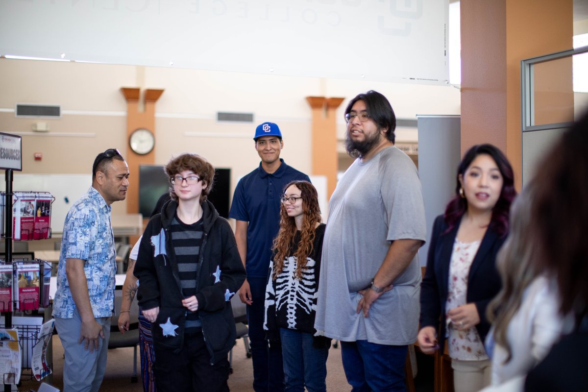 👩‍🎓 Worried about your high school graduate's transition to college? Coalinga College's smaller class sizes foster personalized attention and a supportive community, ensuring a seamless move towards a brighter future. Learn more: loom.ly/UngFe9g #BetterTomorrowsBeginHere