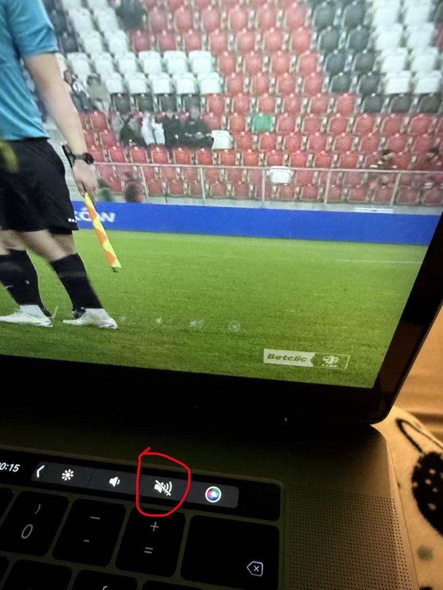 lukasz_lutecki's tweet image. Feddek + Zając. Rozważam to poważnie.