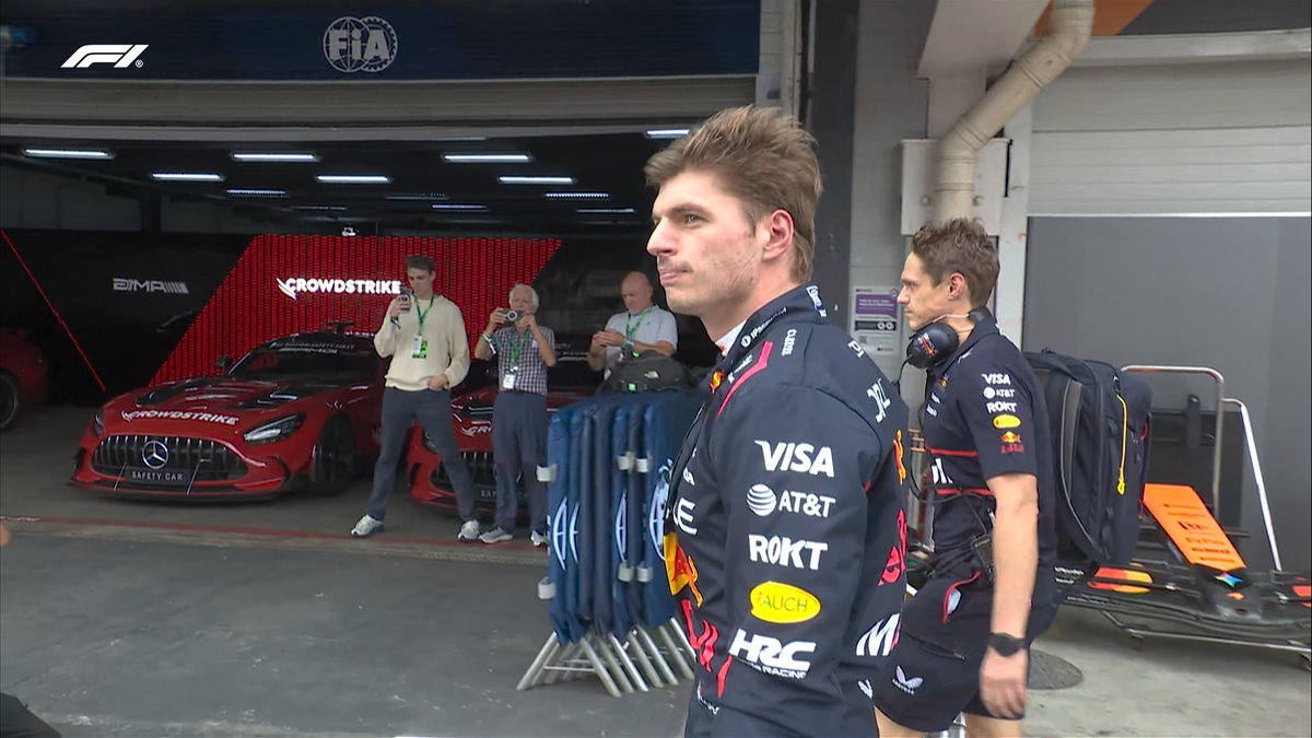 F1's tweet photo. As it stands, Max will start Sunday's Grand Prix down in P16

#F1 #BrazilGP https://t.co/XqLrJi2WjU