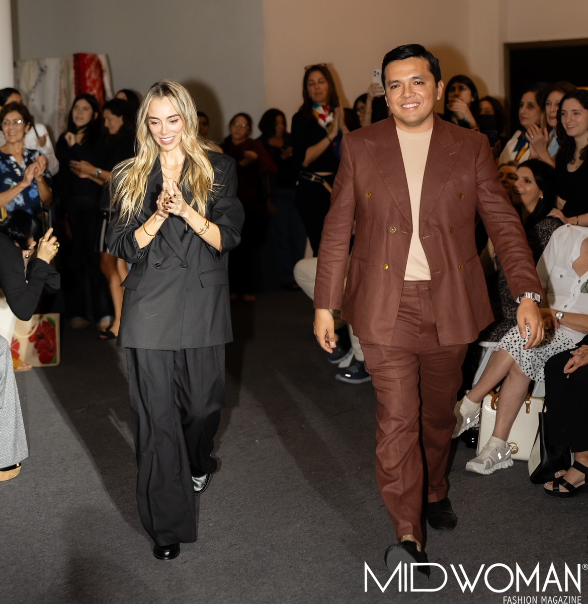 TRENDY MARKET BAZAR - VIELLE X CASA OTOCH
Durante el Trendy Market Bazar 2025, Vielle Showroom presentó una pasarela a beneficio de Casa Otoch, casa hogar que alberga a más de 200 niños, niñas y adolescentes.

Un evento donde el estilo y la solidaridad compartieron escenario 💫