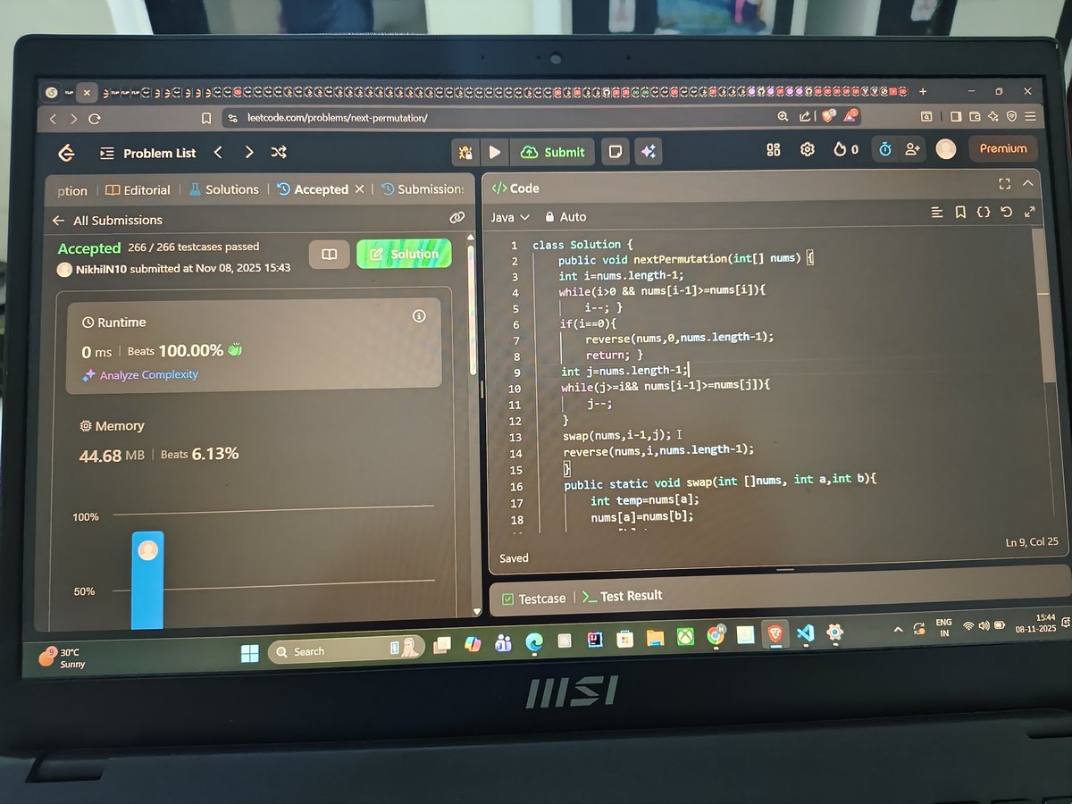 Nikhil_X007's tweet image. Day 6 - I Solved 1 medium problem on Arrays
And Core Java - difference between == and .equals()
#90DaysChallenge #JavaDeveloper #DSA  #letsconnect #FullStackDeveloper
