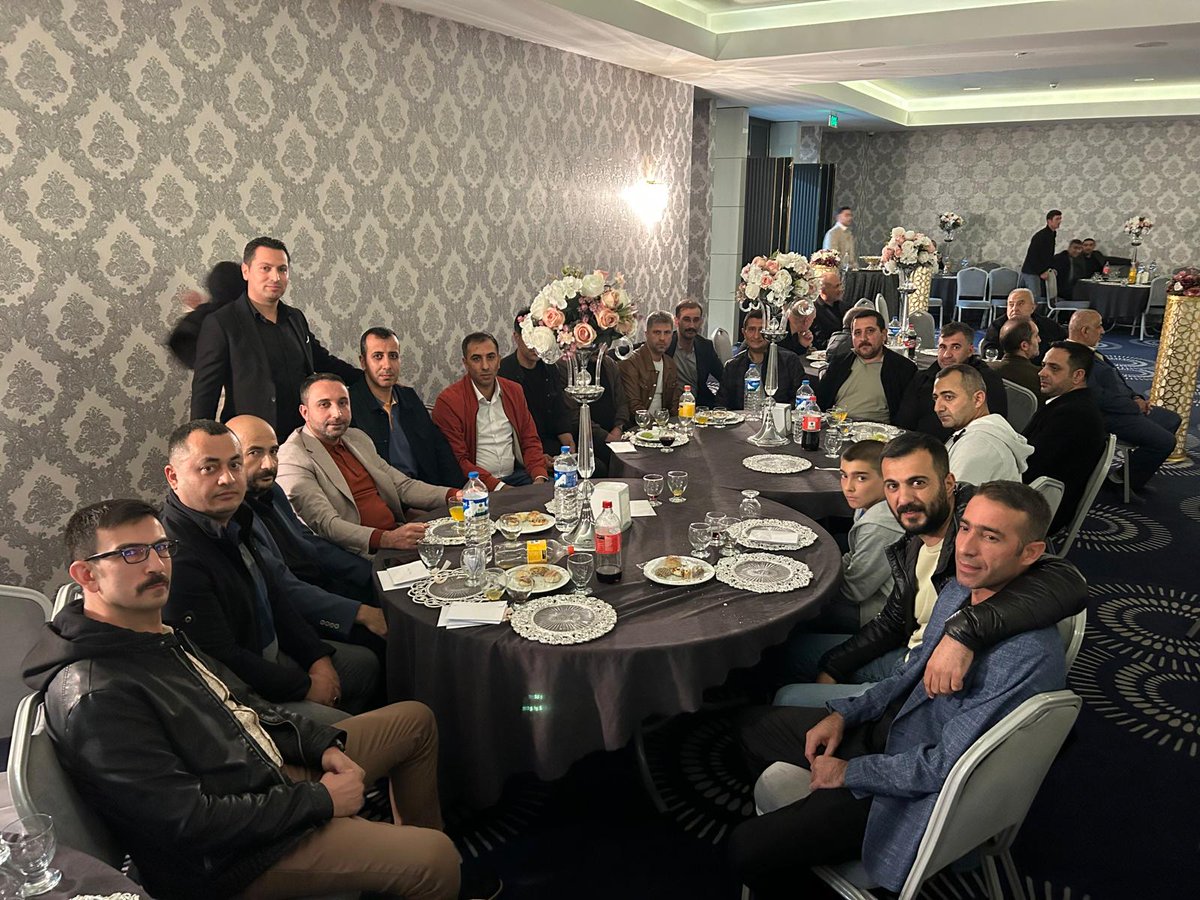 💍 Mutluluklar Dileriz 💐
Elazığ Belediyesinde görev yapan kıymetli üyemiz Adem Sekin dünya evine girdi.

Şube Başkanımız Gökhan Arpa ve mesai arkadaşlarımız, genç çiftin mutluluğuna ortak oldular.

Yeni hayatlarında sağlık, huzur ve mutluluk diliyoruz. 🤍