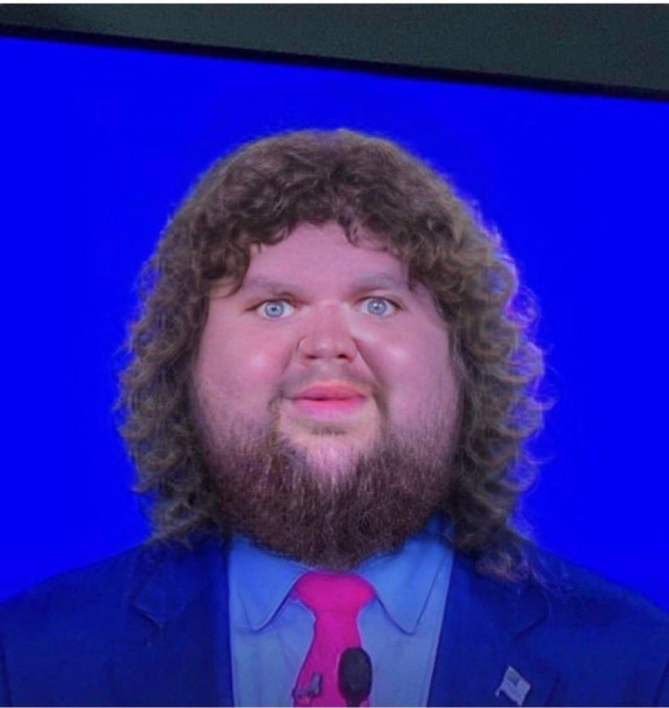 dsjost's tweet photo. @TONYxTWO Sooooooooooooo glad no one has to listen to him anymore.
Oh, and his wife loved him soooooooooooo much, she’s already smashing this guy:
#MAGAValues https://t.co/rSwKhtDnB9