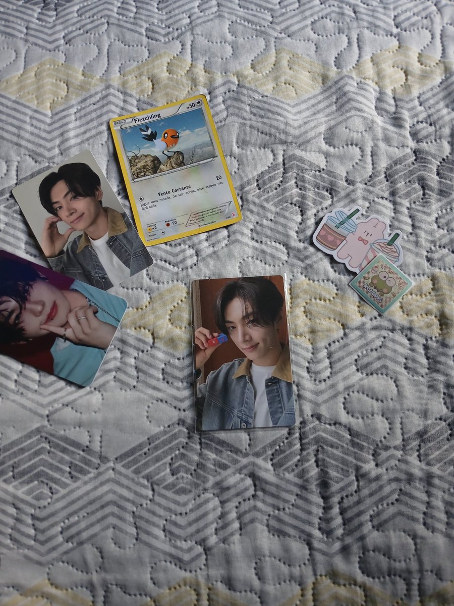 poejongseo's tweet photo. ☆ feedback positivo pro @_agridoulce que me fez uma venda super tranquila!!!
o photocard chegou em segurança e bem embalado. 
o photocard éh lindíssimo e eu amei, muito obrigada 💕 https://t.co/iWgT4egXyT