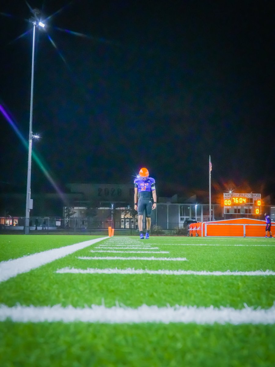 Last night stats from the first round of playoffs. 47-21 Great team win on to round 2

17 tackles 

1 pbu 

45 yard pick six

<a href="/Coach_MackJr/">Charles McFarland Jr</a> <a href="/Coach_Shellz/">Shelton Danzy</a> <a href="/TFordFSP/">Tracy Ford</a> <a href="/TheDBRoom206/">THE DB ROOM</a> <a href="/BrandonHuffman/">Brandon Huffman</a> <a href="/TheUCReport/">Billy Tucker</a>