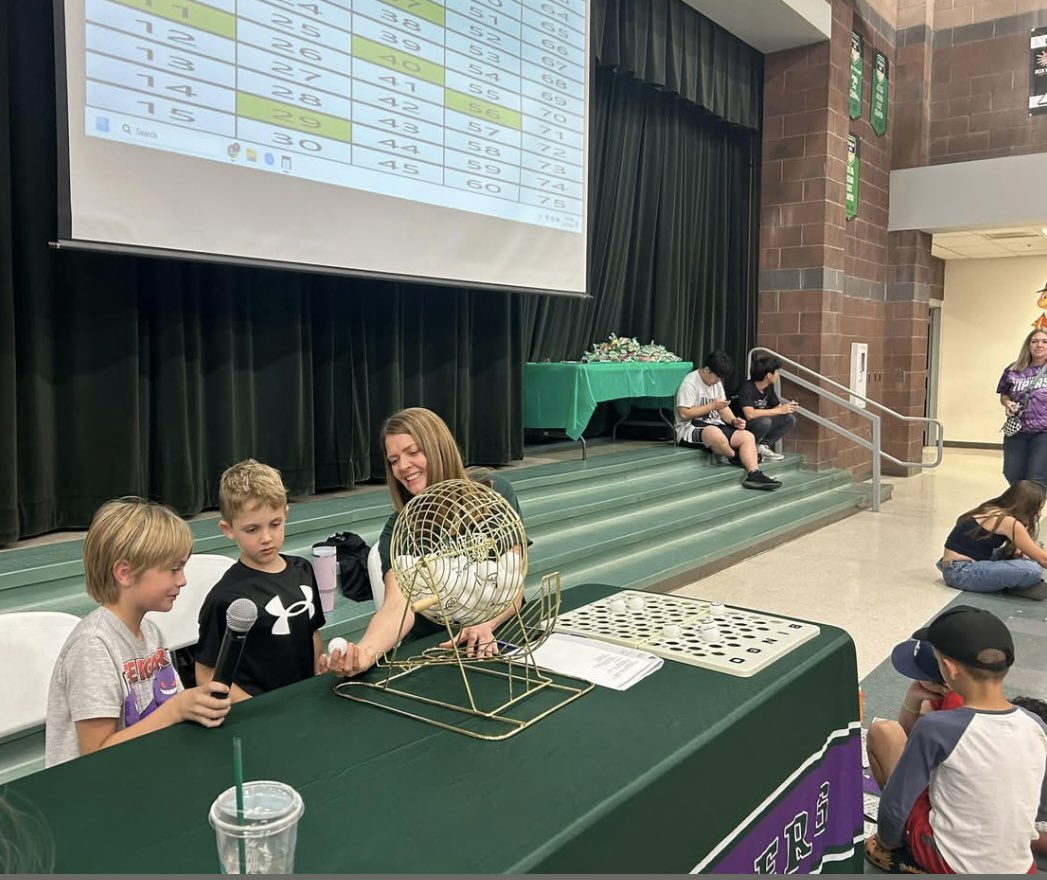 SVViperPride's tweet photo. We had a great turnout for our annual Bingo Night last night. Congrats to our grand prize winner!! #ViperPride https://t.co/u1ejEM4fja