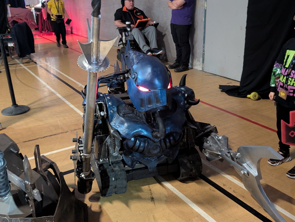 xdez31's tweet photo. Sir Killalot https://t.co/ox0IFIKtHG