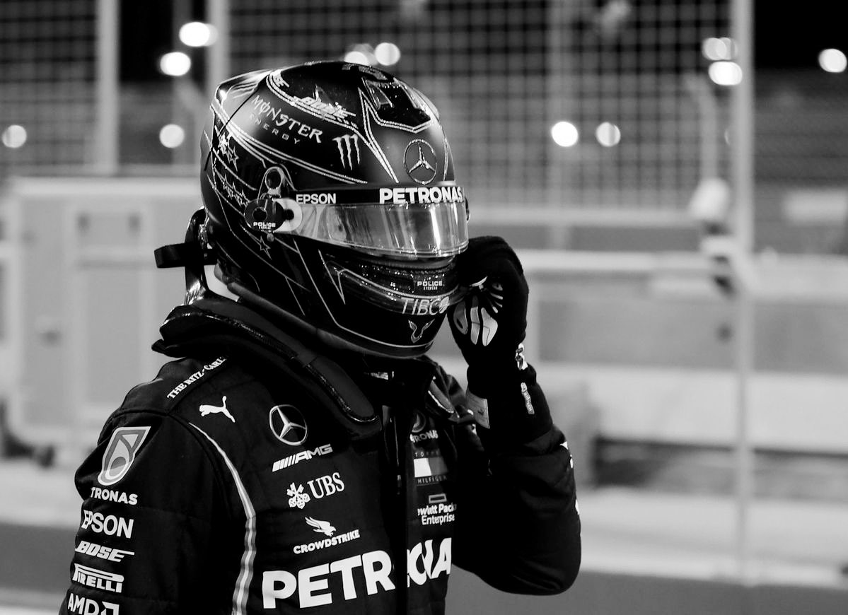 ⚠️SE BUSCA ⚠️
7x campeón del mundo
Última vez que se lo vio?
Cuando tenía un auto 2 segundos más rápido que el resto