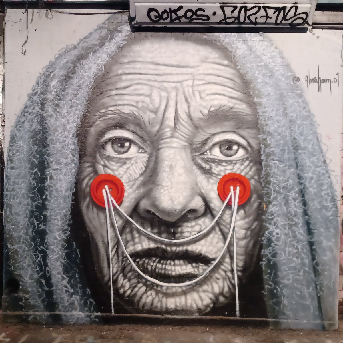 Some wonderful portraits on show <a href="/LeakeStArches/">Leake Street Arches</a> <a href="/leakestreet/">Leake Street Tunnel</a> <a href="/WeAreWaterlooUK/">WeAreWaterloo</a> at the moment. 
Including #slaeone and #abrahamO
Well worth a visit. 
#streetart #publicart