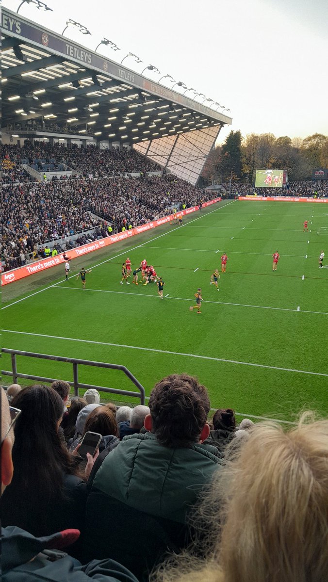 EdHocknull's tweet image. There must surely be an inquest into this series. England fronted up again for periods of today's game but, barring a moment of magic from Jez Litten, couldn't break through. A most ruthless lesson in clinical finishing from a fully firing Australia, this afternoon. #RLAshes