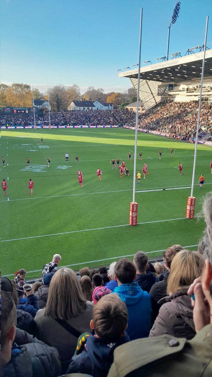 EdHocknull's tweet image. There must surely be an inquest into this series. England fronted up again for periods of today's game but, barring a moment of magic from Jez Litten, couldn't break through. A most ruthless lesson in clinical finishing from a fully firing Australia, this afternoon. #RLAshes