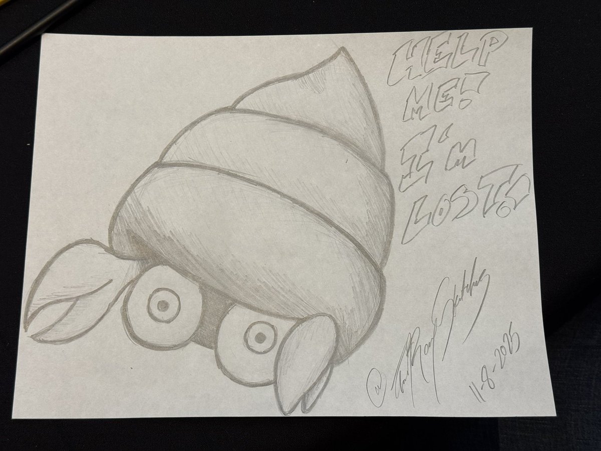 She did it guys. She sketches <a href="/TheRaySketches/">the ray that sketches</a>