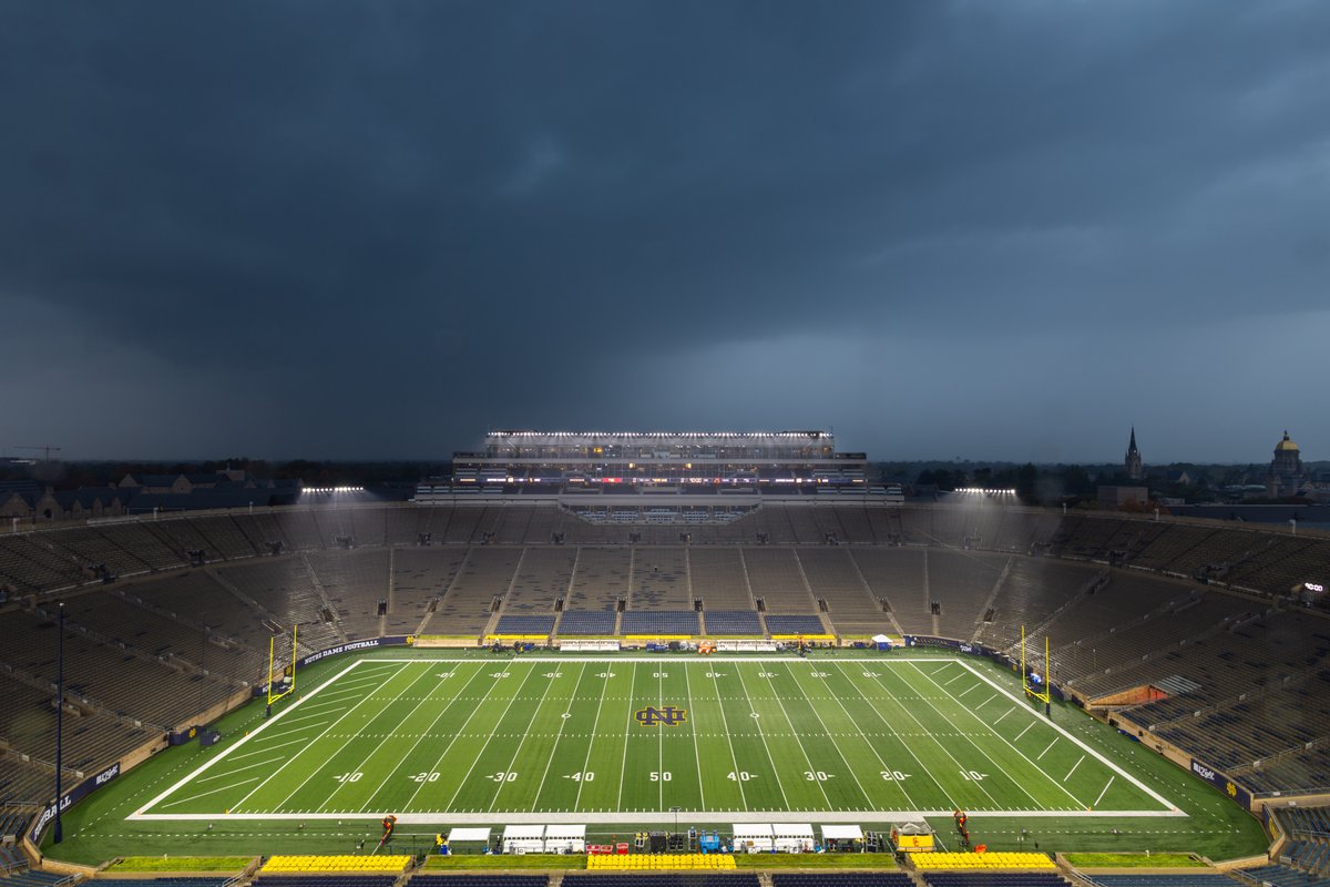 GO IRISH! BEAT NAVY! 💪 ☘️ <a href="/FightingIrish/">The Fighting Irish</a> <a href="/NDFootball/">Notre Dame Football</a>