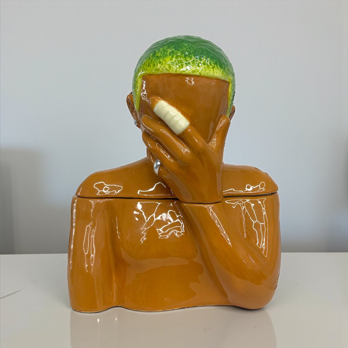 Aviancestudios's tweet photo. Frank Ocean Blond Jar https://t.co/miNmiWOj0t