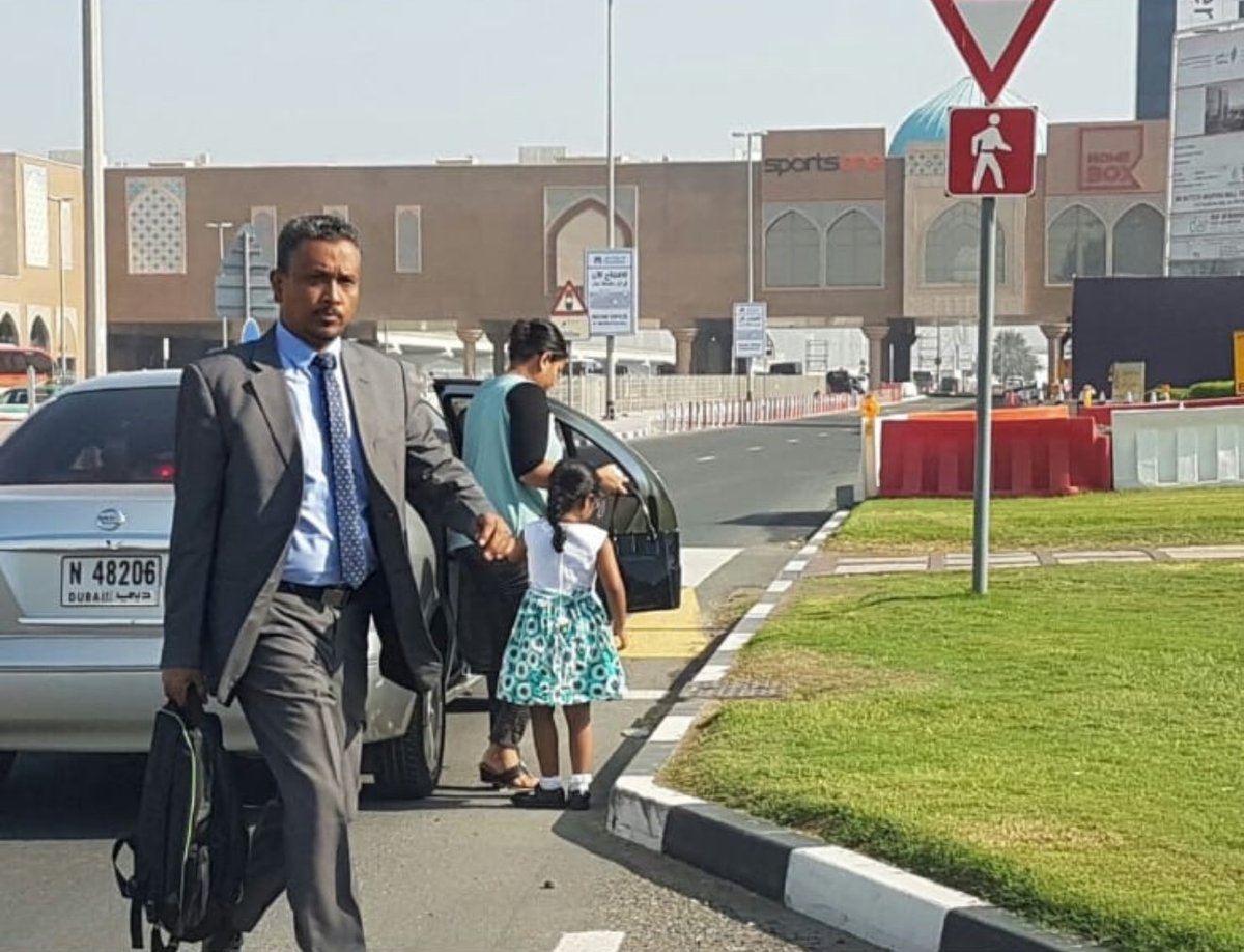 amaway's tweet image. 2005— 2025
20 عاماً في دولة الأمارات العربية المتحدة (وطني الثاني) كنت شاهد وما أزال على نهضة وتطور لا يتوقف 

مئات الآلاف من السودانيين عاشوا في هذه الارض الطيبة وما يزالون .
يحملون كل الحب والخير والعرفان لدار زايد 
 
شكراً دولة الإمارات 
شكراً شعب الإمارات 
شكراً حكومة…