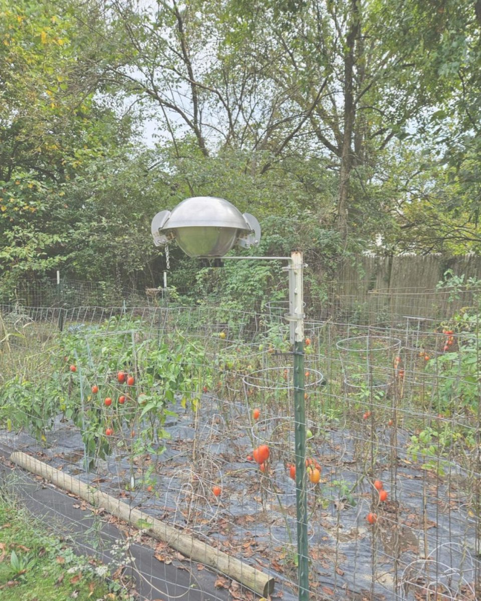 Our passive air monitors are currently collecting information on semi-volatile organic compounds (#SVOCs) and per- and polyfluoroalkyl substances (#PFAS) in 10 #BeaverCounty neighborhoods. What do you think we'll find?