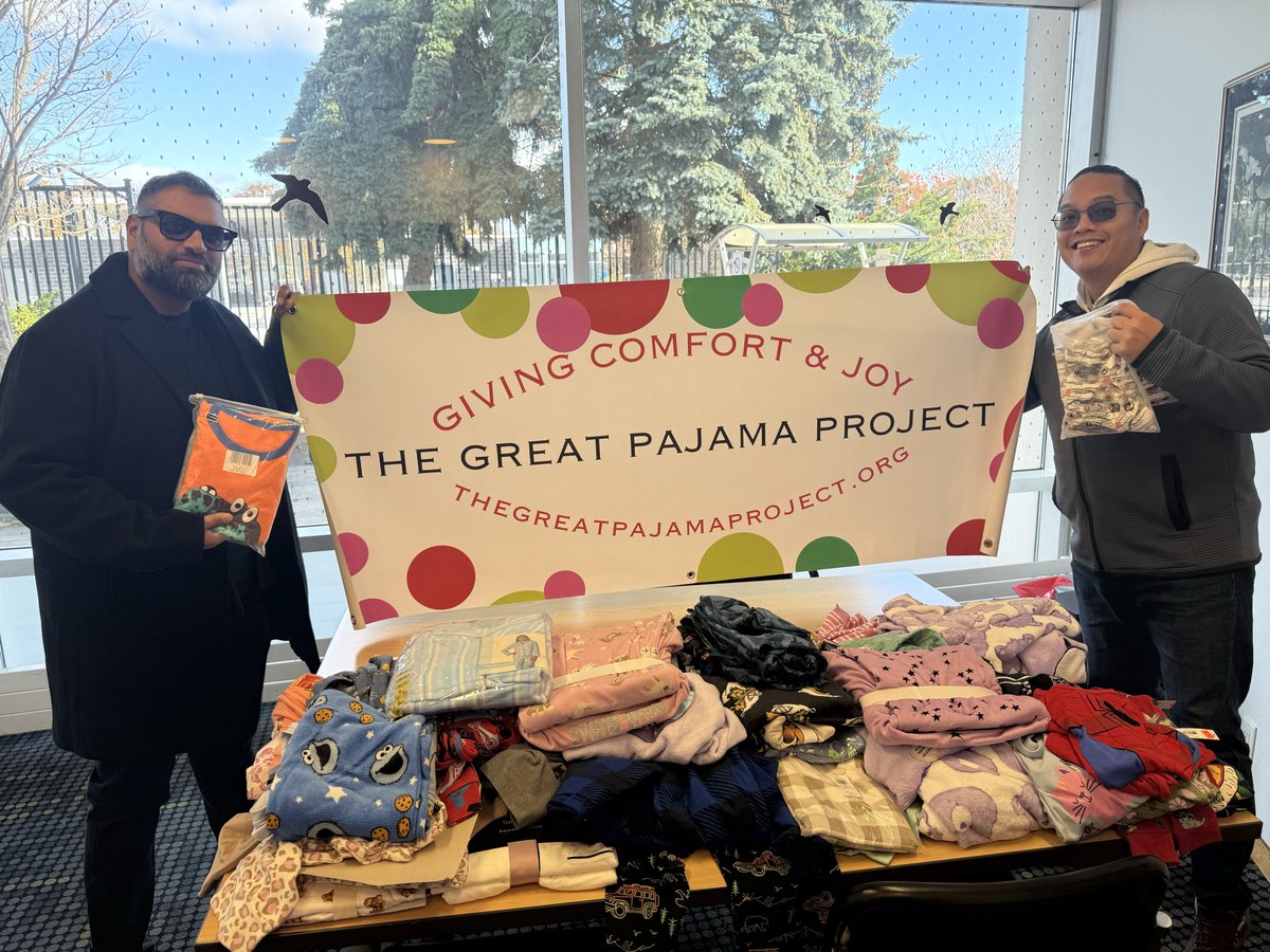 Sterling Lee tweet media