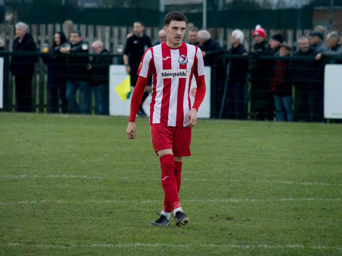 𝐁𝐀𝐋𝐋𝐘 𝐈𝐒 𝐁𝐀𝐂𝐊 😍

Brilliant to see last season’s player of the year, Anthony Ball, back on the pitch after injury! 

<a href="/Bally261999/">Anthony Ball</a> back with a bang, 3 points and a clean sheet! 💪 

#YourTownYourTeam