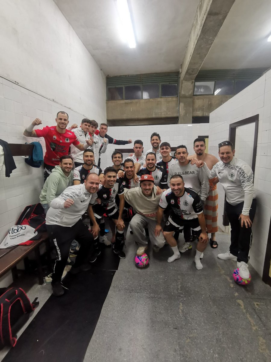 Temporada 25/26
2 División Nacional B 
Grupo IV
Jornada 9

<a href="/grupolopez14/">GrupoLopezBolañosFS</a> 7-2 <a href="/cdrivasfutsal/">C.D. Rivas Futsal</a> 

Apa ⚽️⚽️
Richi ⚽️⚽️
Alex ⚽️
Manu ⚽️
Aarón ⚽️

+3 en un duelo dominado por los nuestros de principio a fin. Seguimos 💪🏻

#elsentimientoquenosune 
#graciasportodoManuel 
#123👼🏻2💫🤍🖤❤️