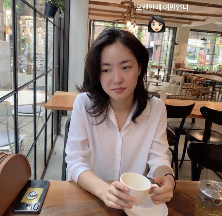 ABnozu's tweet photo. pov: you are dating yeo been ✨ https://t.co/sGjHv2BVYs