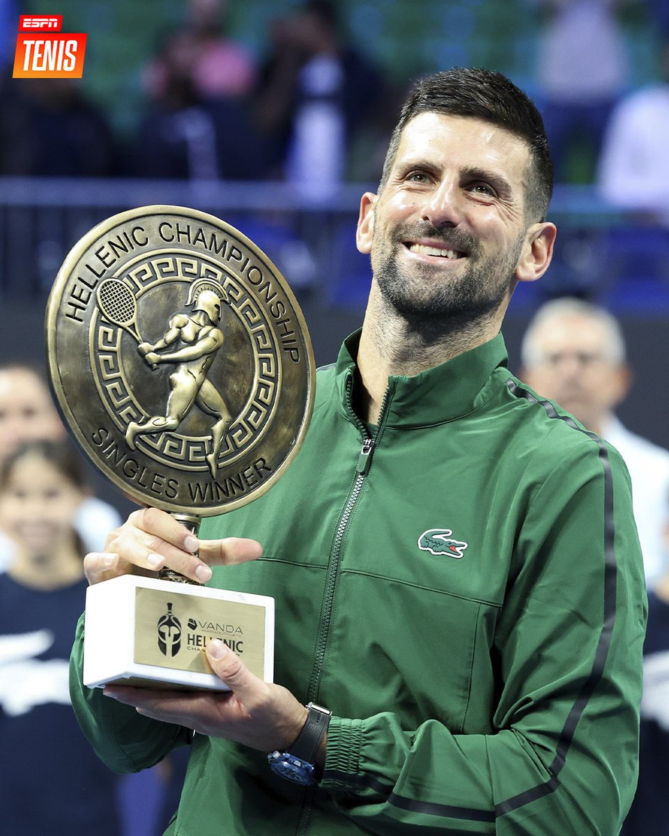 ESPNtenis's tweet photo. El aura de un GOAT: 101 veces campeón. 🐐🏆

#Djokovic I #Atenas https://t.co/Tyjf53wCJi