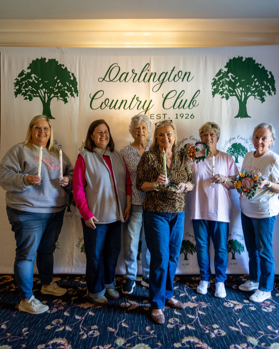 Such a fun and creative morning at Darlington Country Club!

Everyone’s candle and wreath turned out beautifully. Thank you to The Crafting Table and all who joined us!