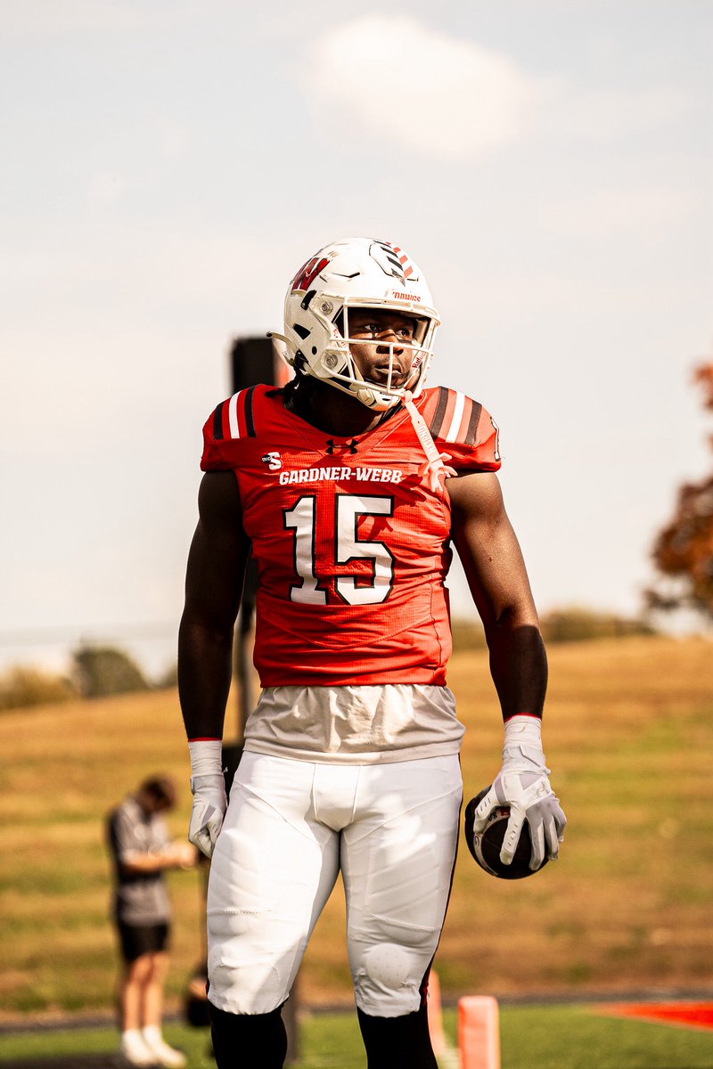 𝐄𝐋𝐕𝐈𝐍 𝐅𝐎𝐅𝐀𝐍𝐀𝐇 𝐌𝐀𝐊𝐄𝐒 𝐈𝐓 𝟏𝟒-𝟕

#EDGE | #SkoDawgs