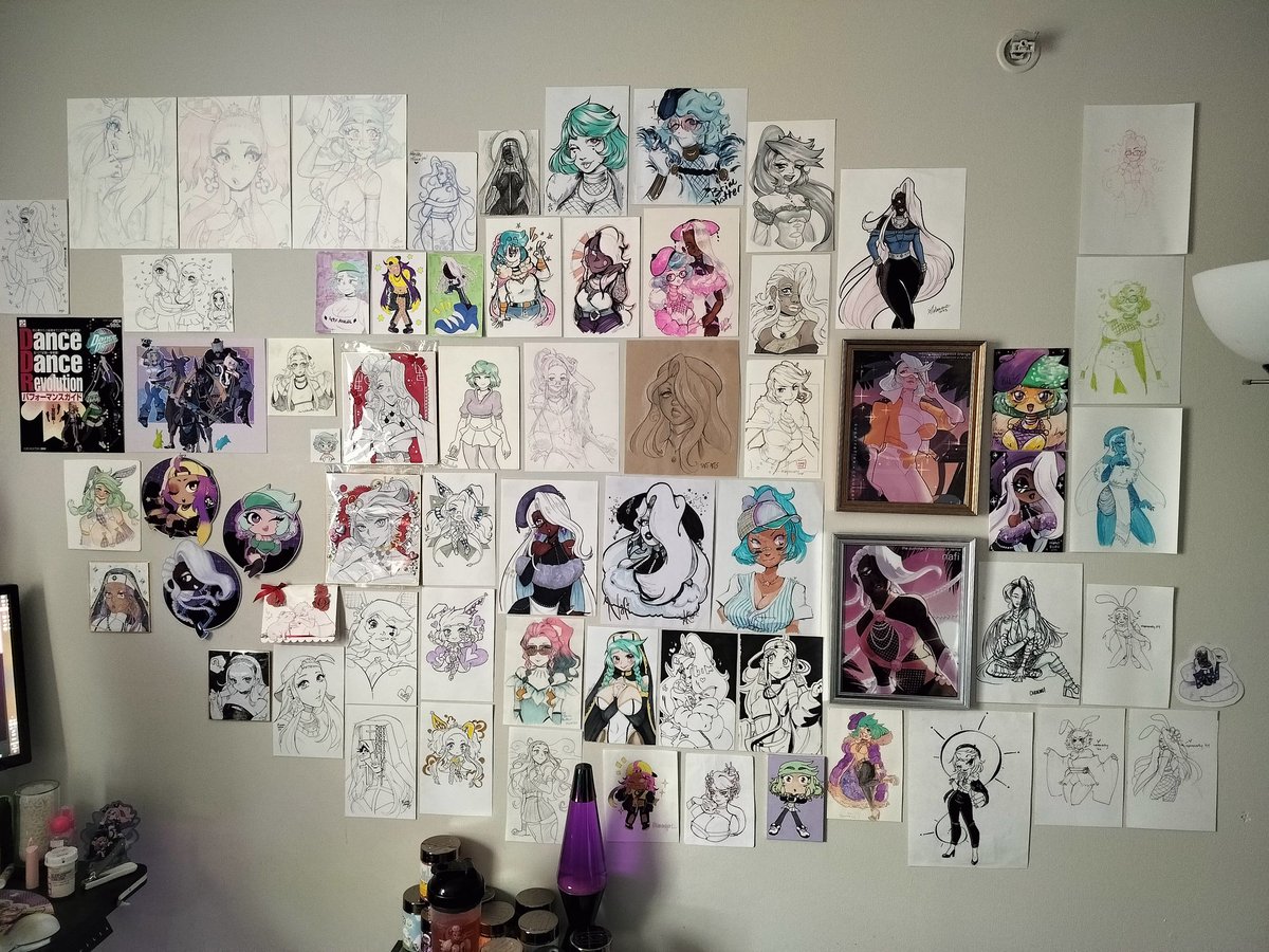 SUPERREFLEX_art's tweet photo. My commissions wall grows... Also reorganized https://t.co/C63yCkGpxV