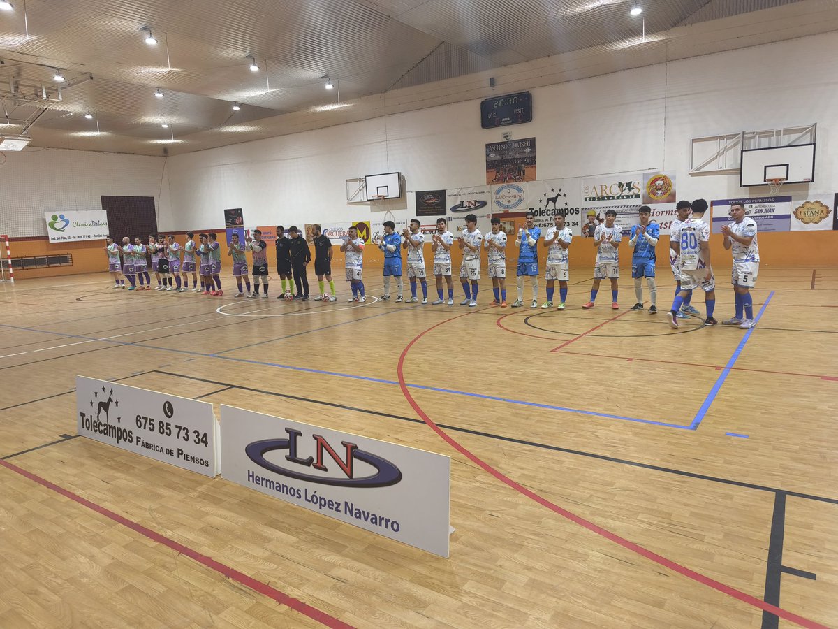 CD_LACELESTINA's tweet photo. 🤍💙🩷

FUTSAL LA CELESTINA 2 @InfantesFS 2

El nivel de este EQUIPO es maravilloso, el ambiente es ESPECTACULAR. Hoy La Puebla de Montalbán vivió un nivel de fútbol sala ÚNICO.

Gracias a tod@s, la tuvimos de todos los colores. 

#SomosDeTercera https://t.co/vdwqn0cNP1