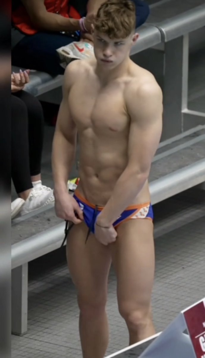 They’re time you need to adjust your speedos 🩲 to stop crashing your nuts 🥜