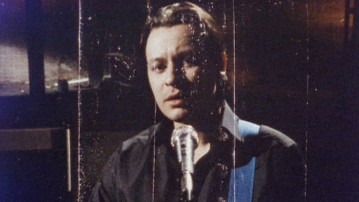 Manics's tweet image. “We’ve told this story so many times, so it’s great to let it breathe with so many other voices.”

NME has covered next week’s special screening of ‘Escape From History’ at Picturehouse Central, London, including a Q&amp;amp;A with James Dean Bradfield, Kieran Evans and Robin Turner.…