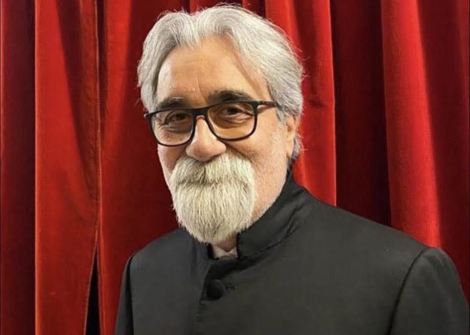 Lutto nel mondo dello spettacolo.
Ci lascia a 69 anni il maestro Beppe Vessicchio.