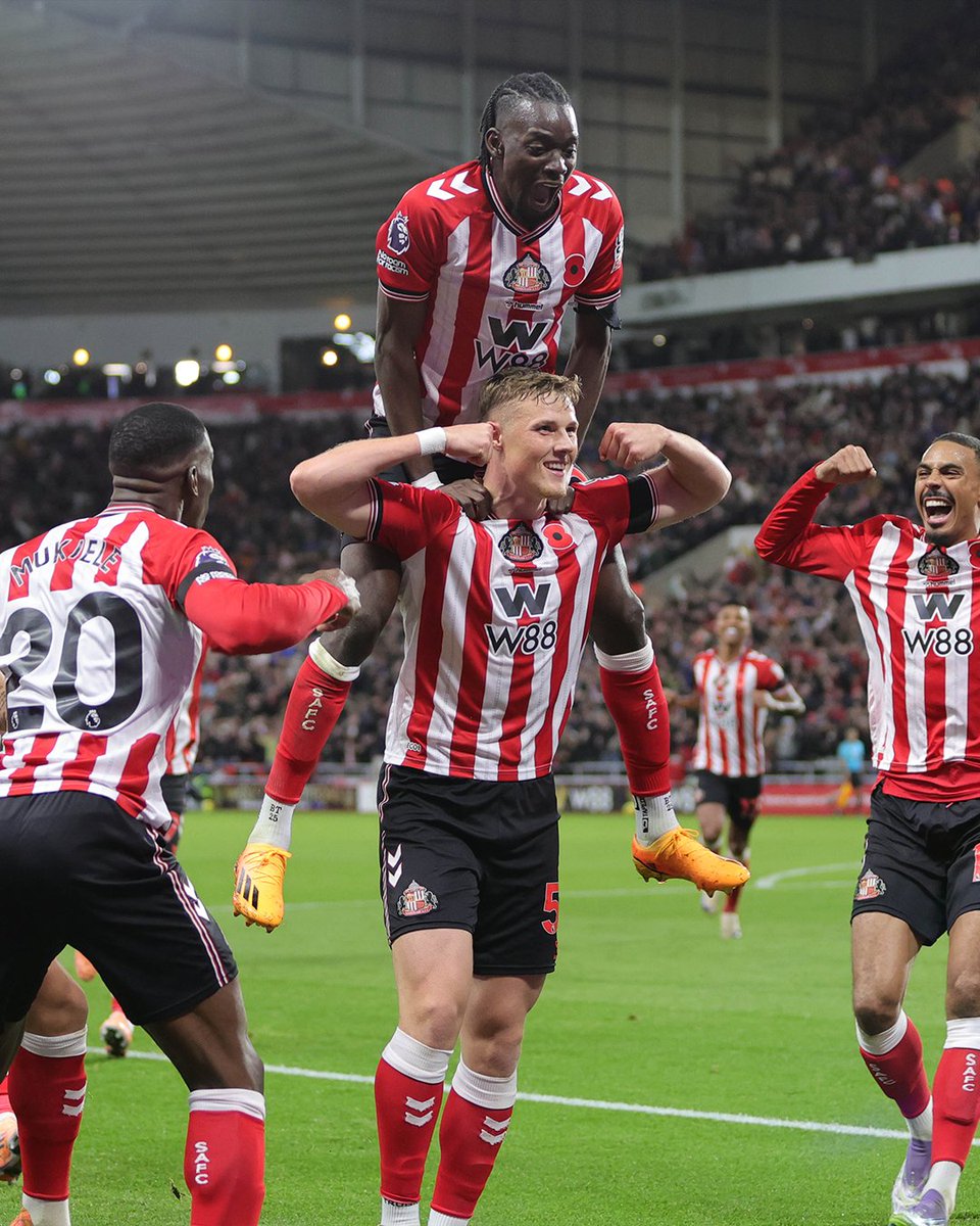 footballontnt's tweet photo. ▫️ 3-0 win vs West Ham
▪️ 2-1 win vs Brentford
▫️ 0-0 draw vs Crystal Palace
▪️ 1-2 win vs Chelsea
▫️ 2-2 draw vs Arsenal

Sunderland remain unbeaten against London sides 🔥 https://t.co/oqp8ObWGXy