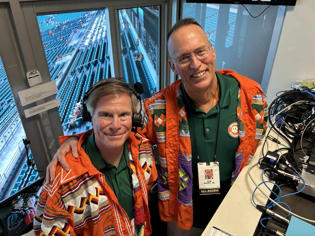 🧡💚🧡💚⁦<a href="/canesvoice/">Joseph Zagacki</a>⁩ ⁦<a href="/DonBaileyJr/">Don Bailey Jr.</a>⁩   FIRST TIME EVER play by play announcer and color commentators are both  Iron Arrow!  Let’s go Canes!💚🧡💚🧡