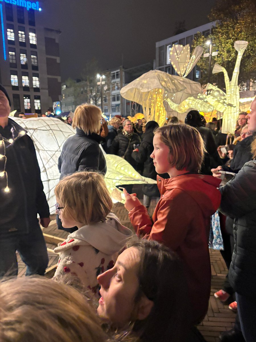 Wat een spektakel #sunnemeerten optocht