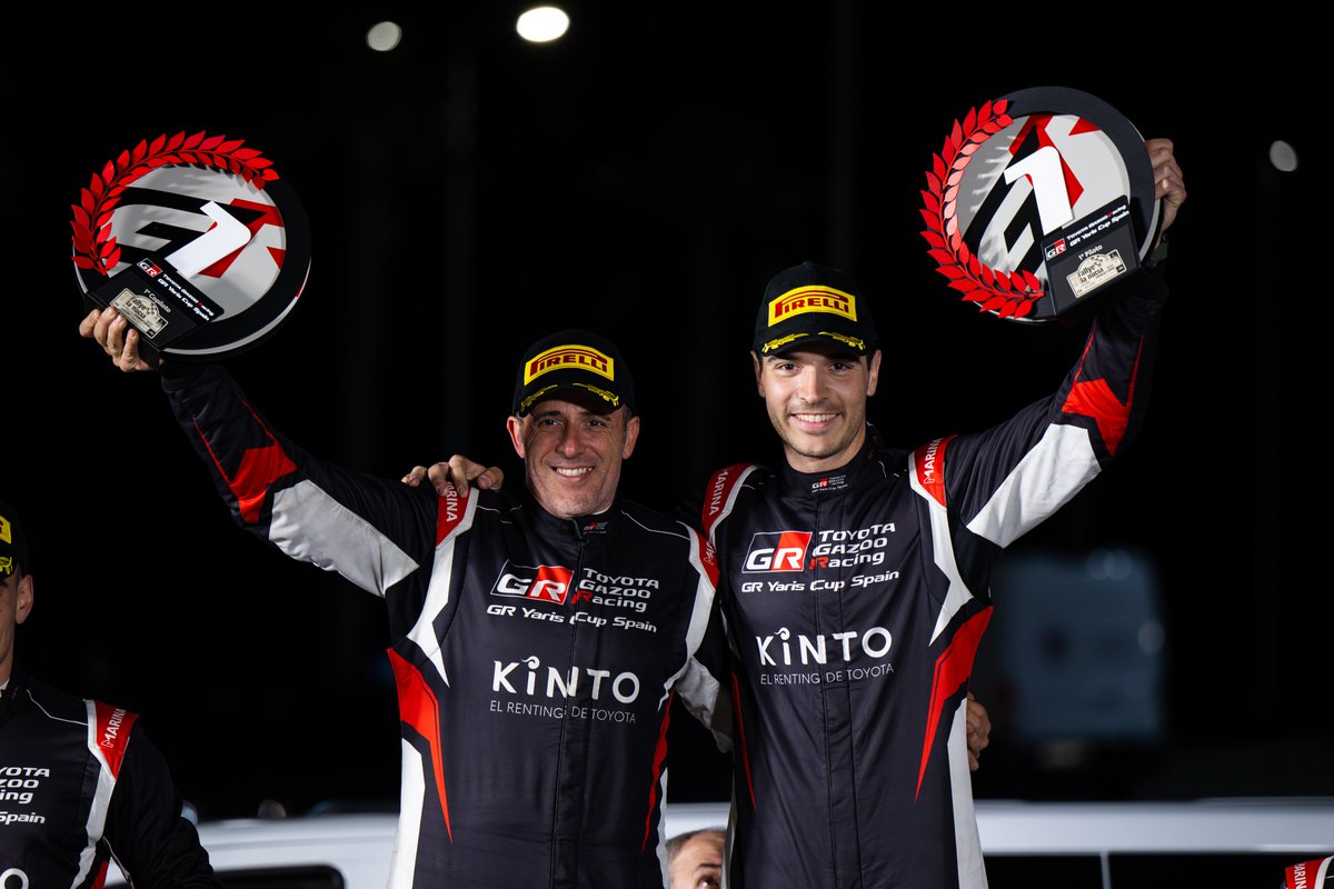 TGR_Spain's tweet image. Un último podio 🥇🥈🥉 para cerrar el año. Llegó el momento de celebrar una temporada de la #GRYarisCupSpain inolvidable. 🍾

#ToyotaGAZOORacing #MSISpain