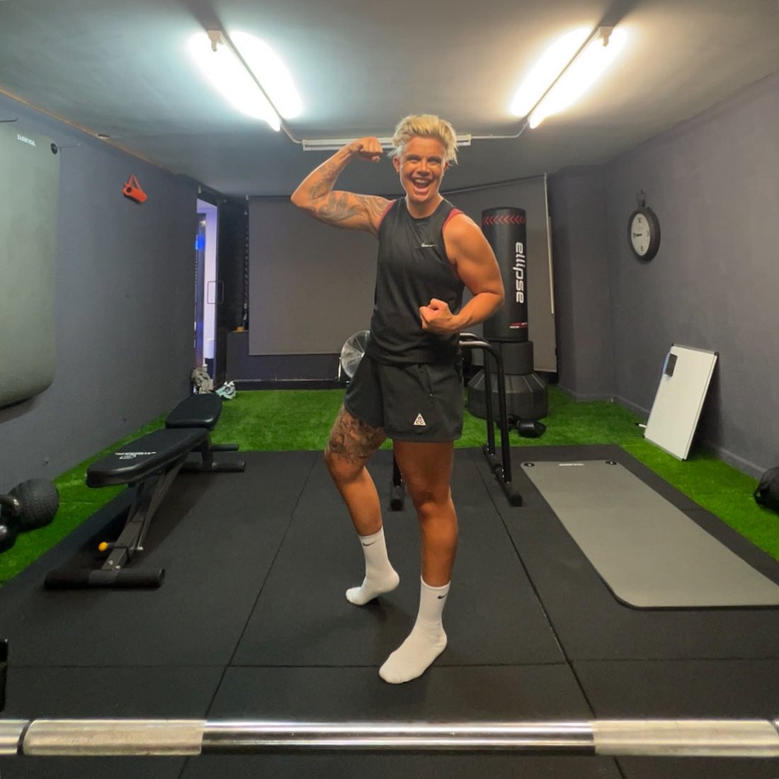 OTTILIE QUINCE tweet media