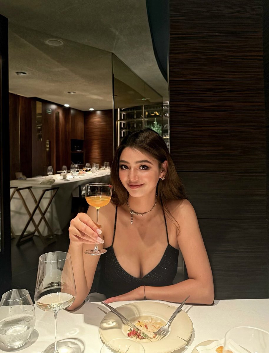 aj_Polin0910's tweet image. Mantenga el amor y la pasión por la vida y viva cada día.