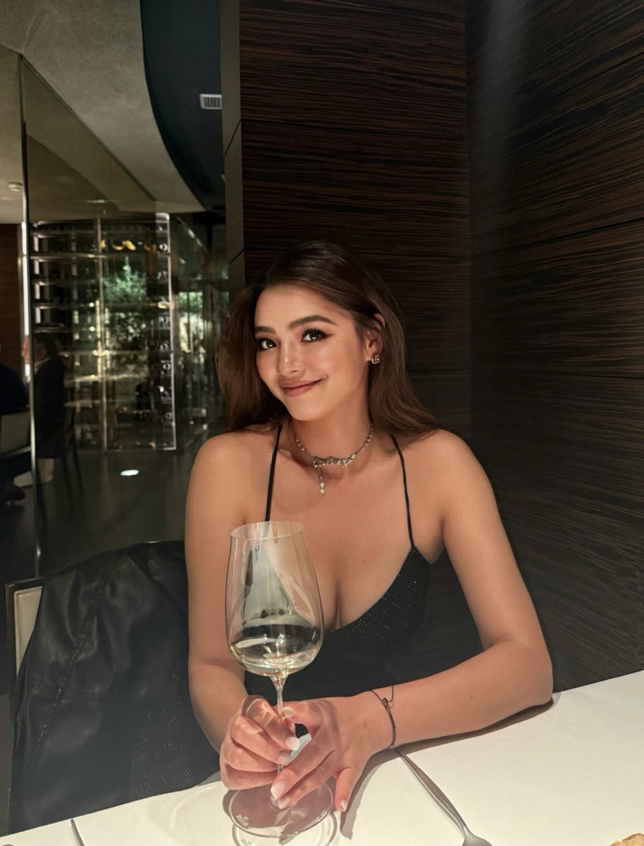 aj_Polin0910's tweet image. Mantenga el amor y la pasión por la vida y viva cada día.