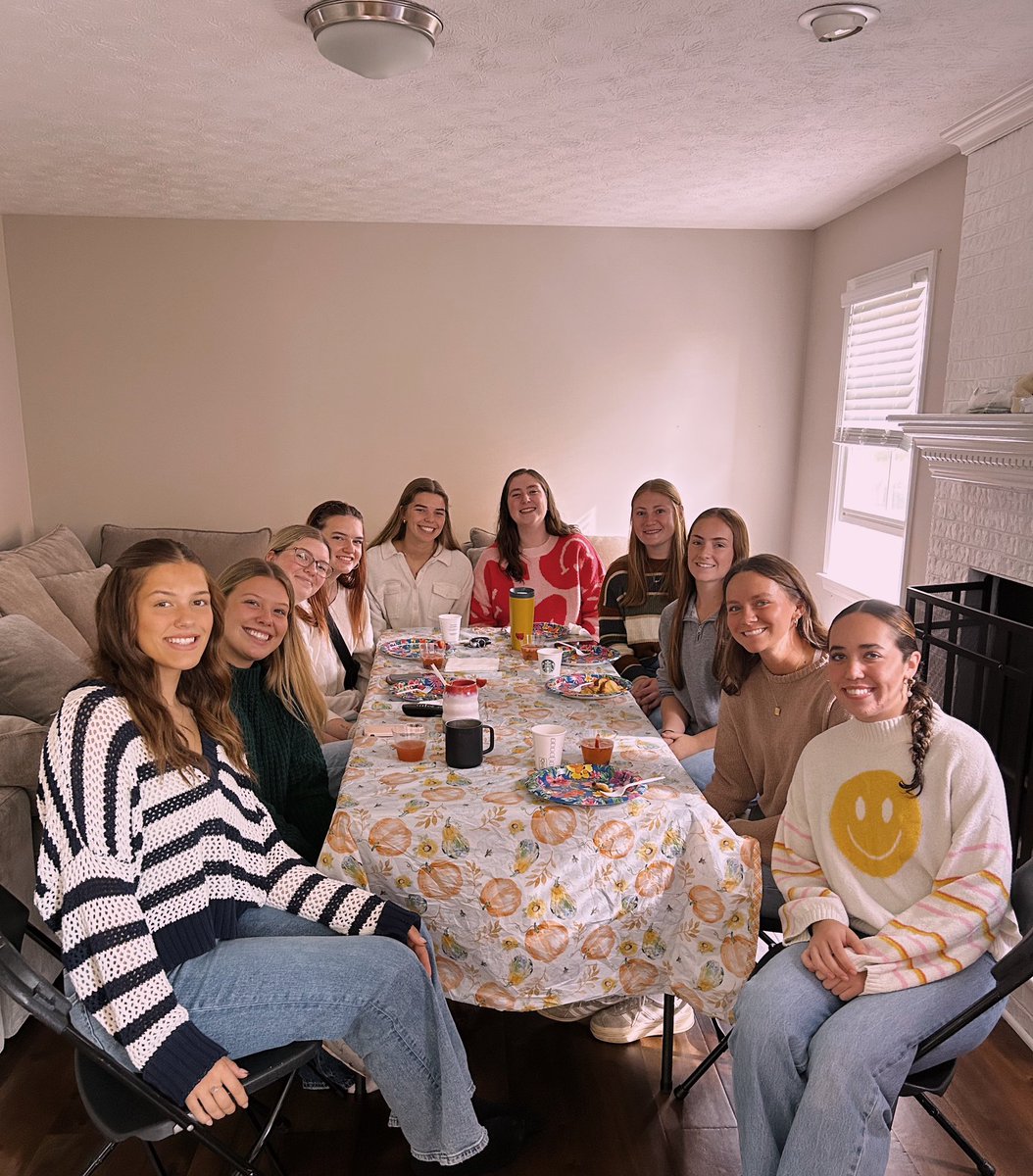 Centre Softball tweet media