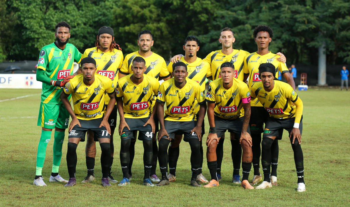 ¡COMIENZA LA BATALLA POR LOS 3 PUNTOS! 
Vamos #aurinegros! 

Delfines 0-0 MOCA FC
.
.
.
#aurinegros #ldf2025 #mocafc