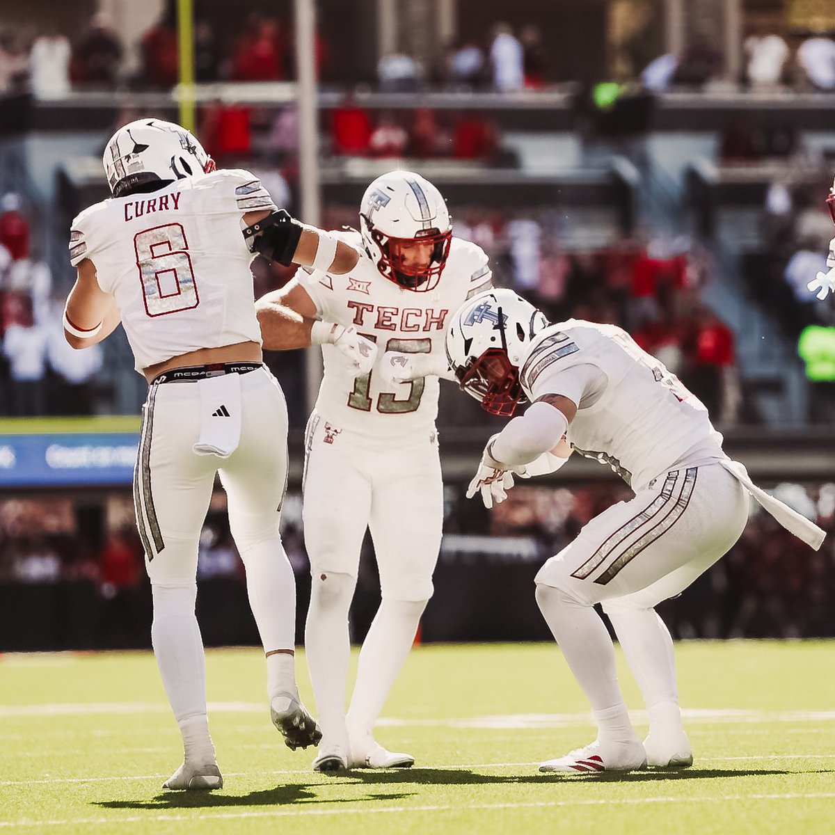 TexasTechFB's tweet photo. 4TH DOWN STOP 🛑 https://t.co/M1rKcEqBy6