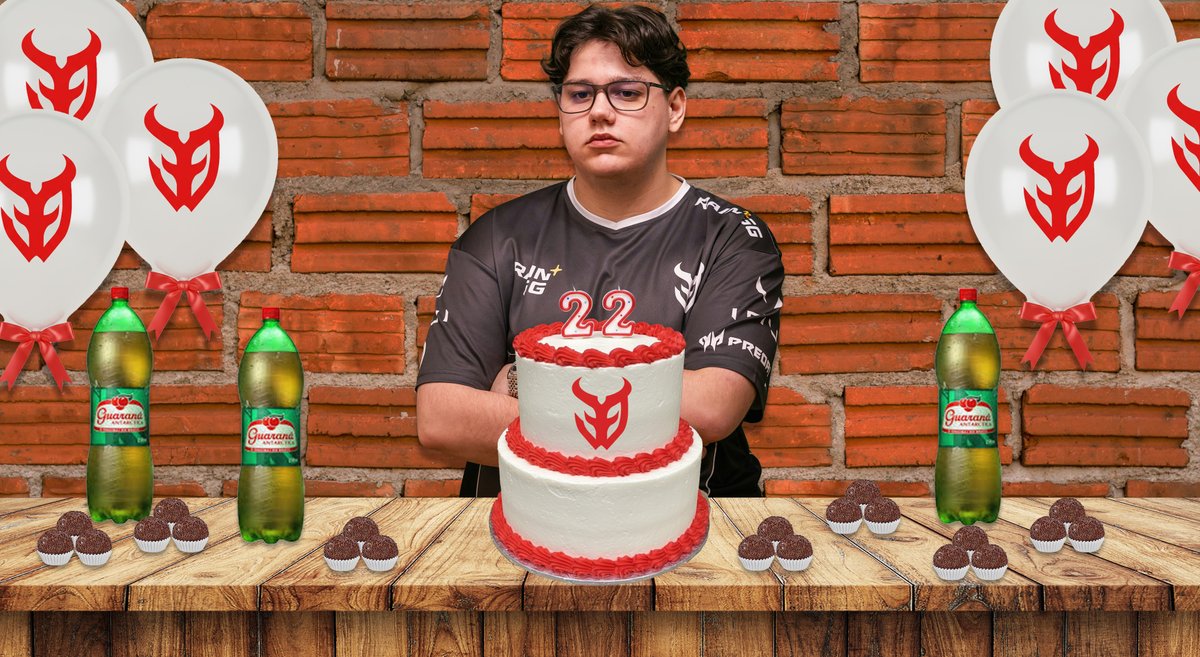 3DMAXMILGRAU's tweet image. Hoje é aniversário do nosso IGL!🥳🥳🥳

Joyeux anniversaire et plein de bonheur, @graviti_cs!❤️