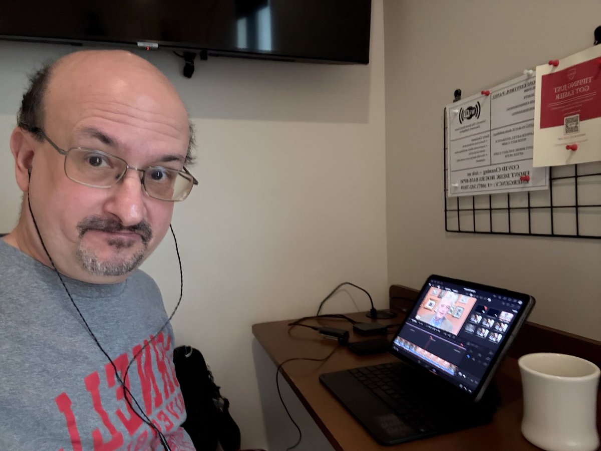 Editing about 4820 miles away from the “Encounters with Polish and Ukrainian Literature” World Headquarters. 

Binge the series at youtube.com/playlist?list=…

<a href="/PolishInstNY/">Polish Cultural Institute New York</a>