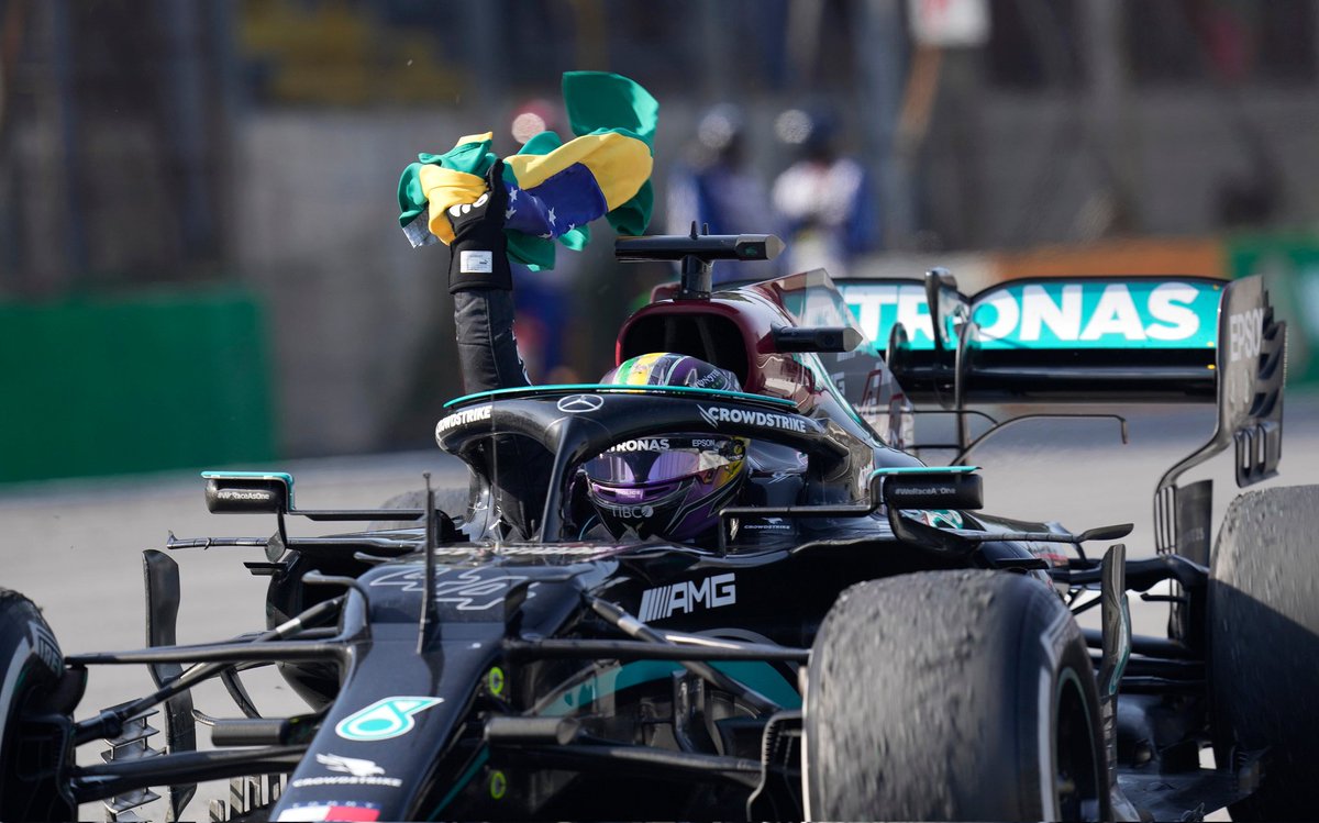 TashB2205's tweet photo. Remember who you are &amp; where you are!!!!! 💜🇧🇷
@LewisHamilton
You are not alone, we're with you! 
#stillwerise #powerfulbeyondmeasure
Never Back Down, Never Give Up https://t.co/0coVuJbqj3